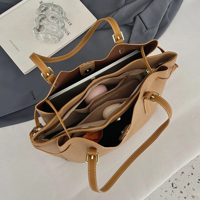 กระเป๋าโท้ทผู้หญิงหรูหรา ประดั - Leatherwork Designs บทวิจารณ์และราคา